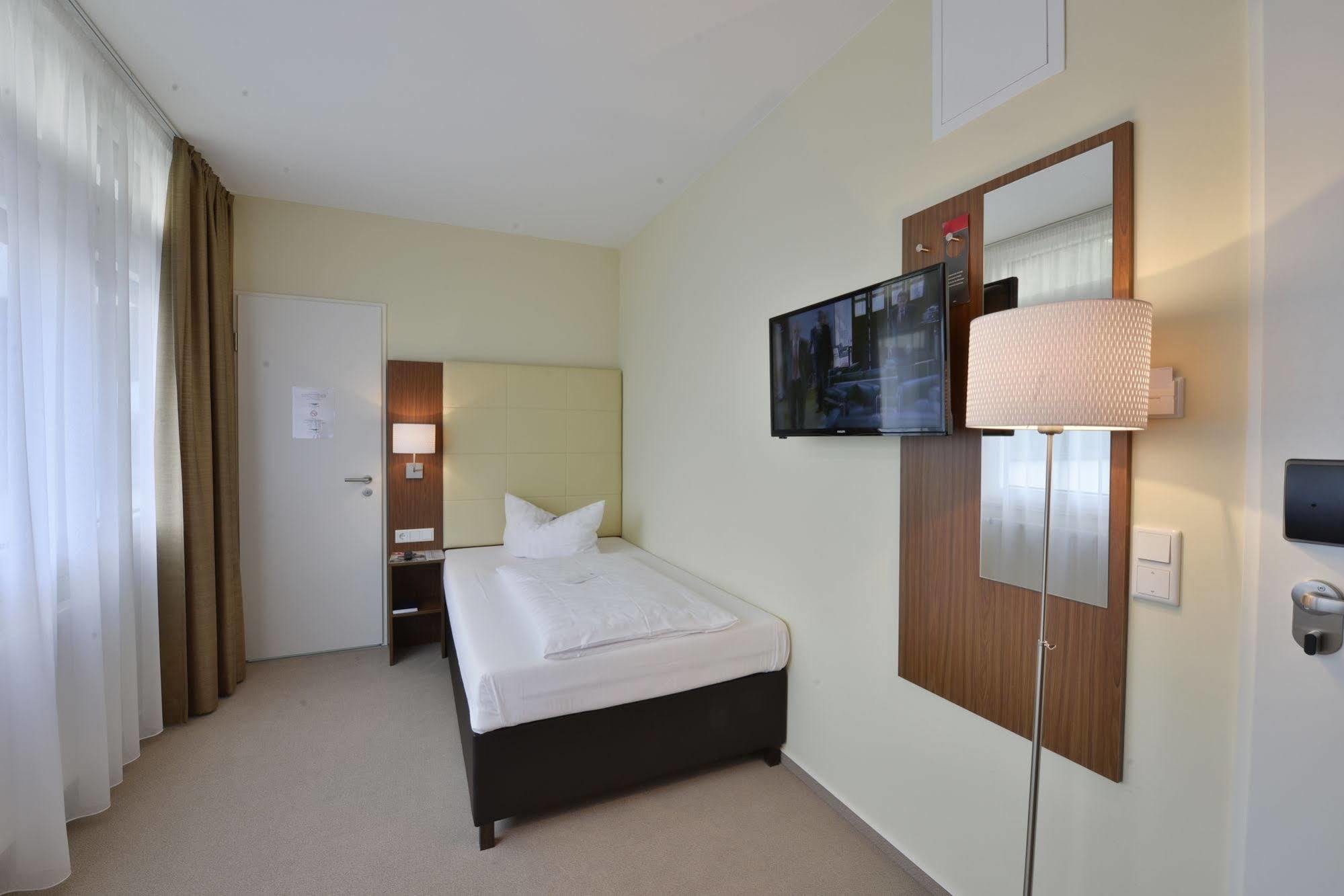 Invite Hotel Fulda City Hauptbahnhof Exterior photo
